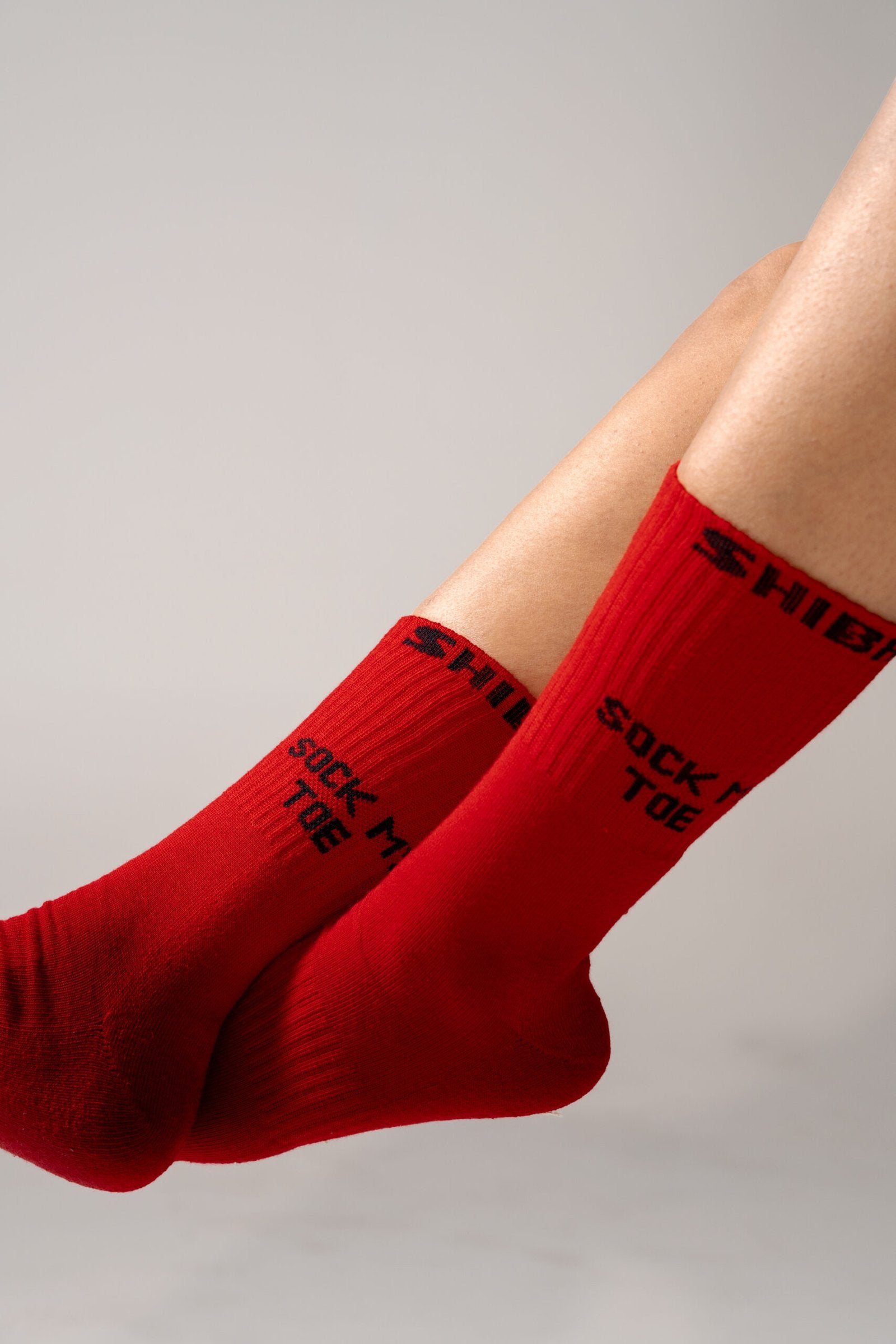 "SOCK MY TOE" Knitted Socks in Red - Unisex